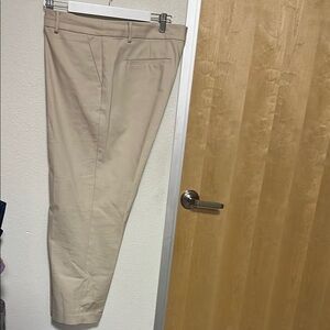 Women’s Tan Pants